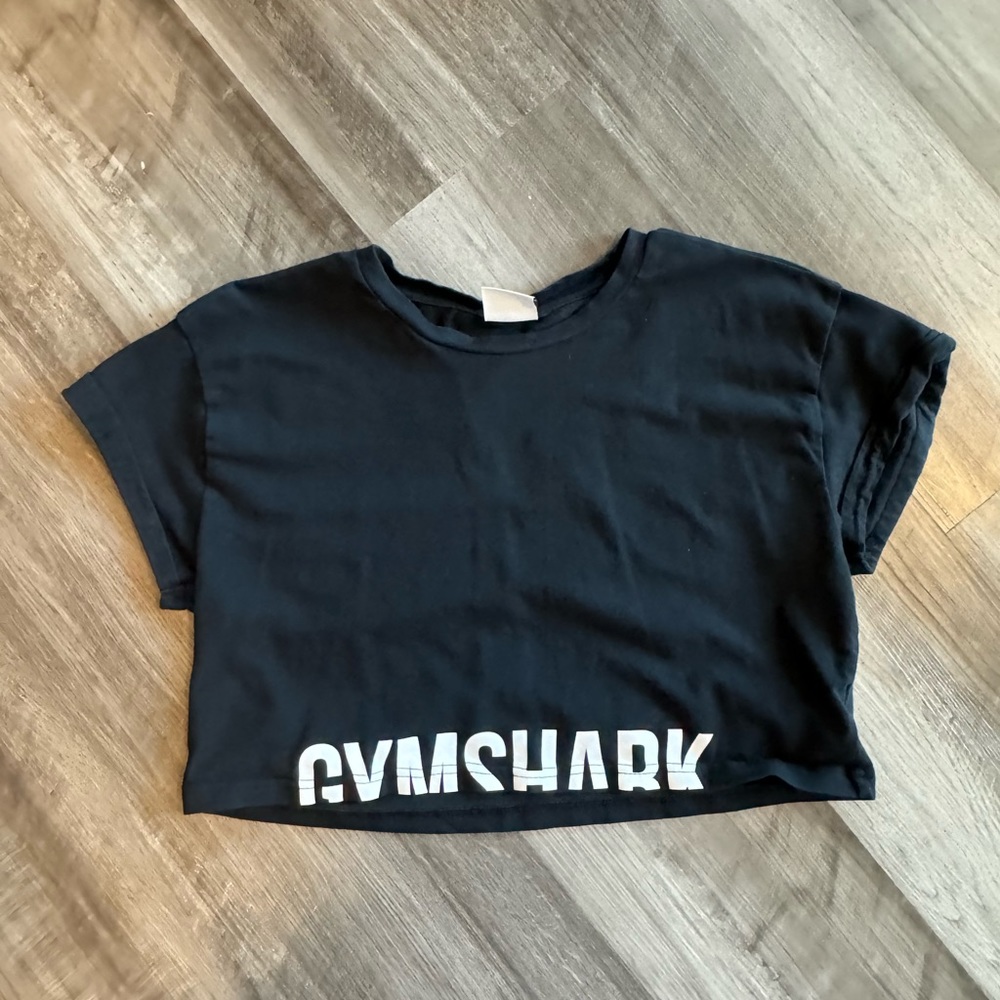 Gymshark Graphic Cropped Tee